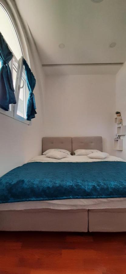 Apartments Suster บาร์ ภายนอก รูปภาพ