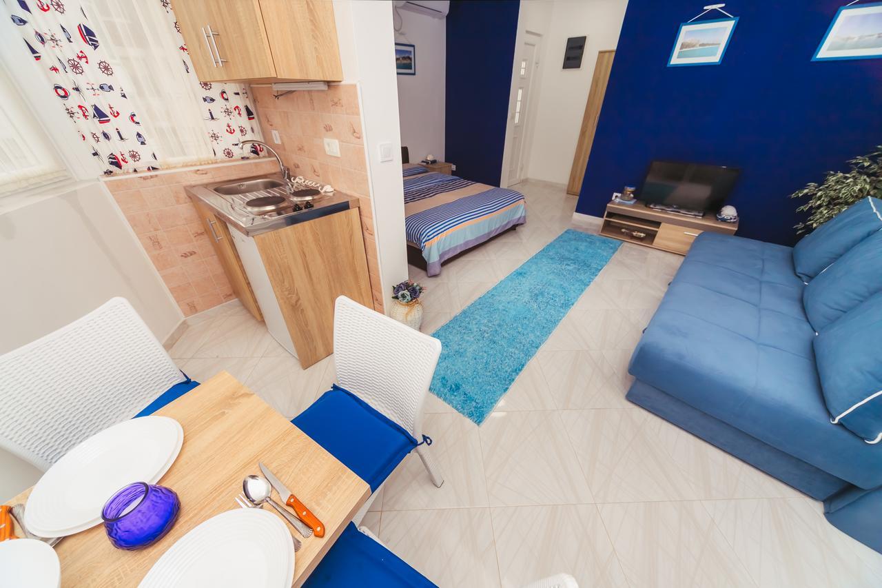Apartments Suster บาร์ ภายนอก รูปภาพ