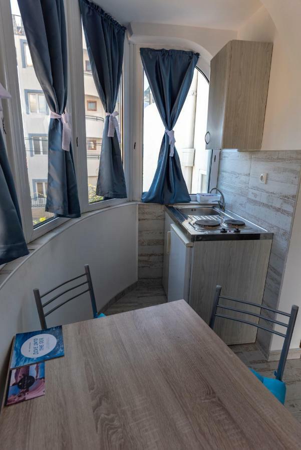 Apartments Suster บาร์ ภายนอก รูปภาพ